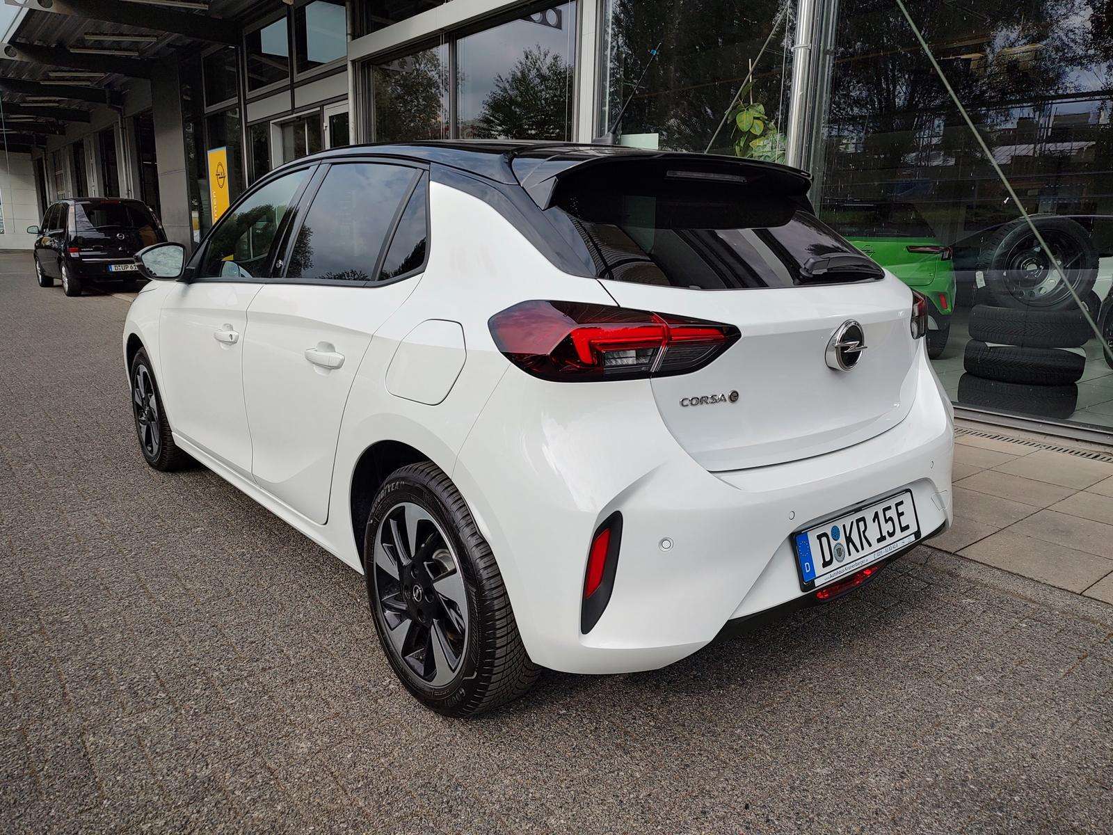 Fahrzeugbild eines Opel Corsa