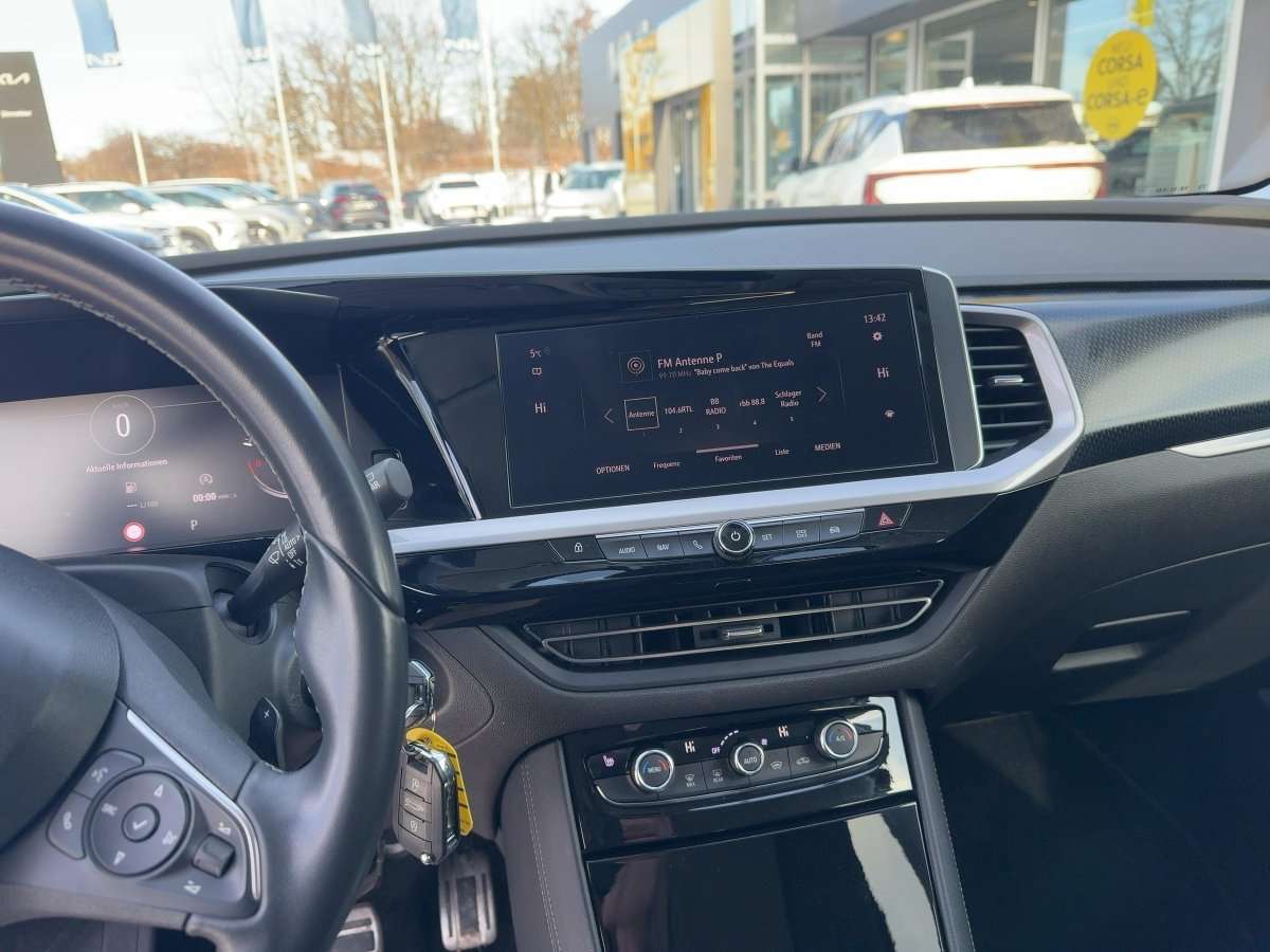 Fahrzeugbild eines Opel Grandland X