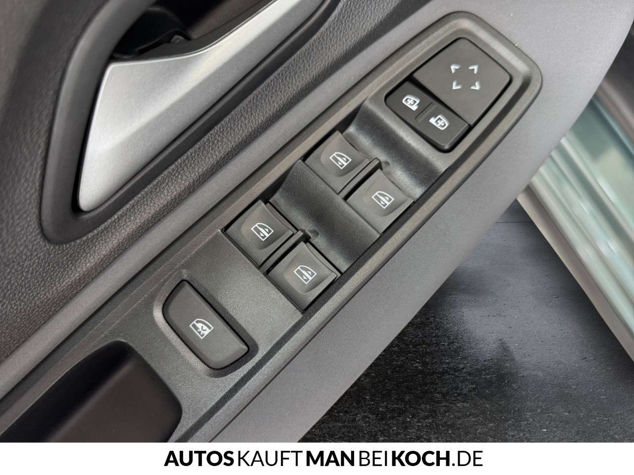 Fahrzeugbild eines Dacia Sandero