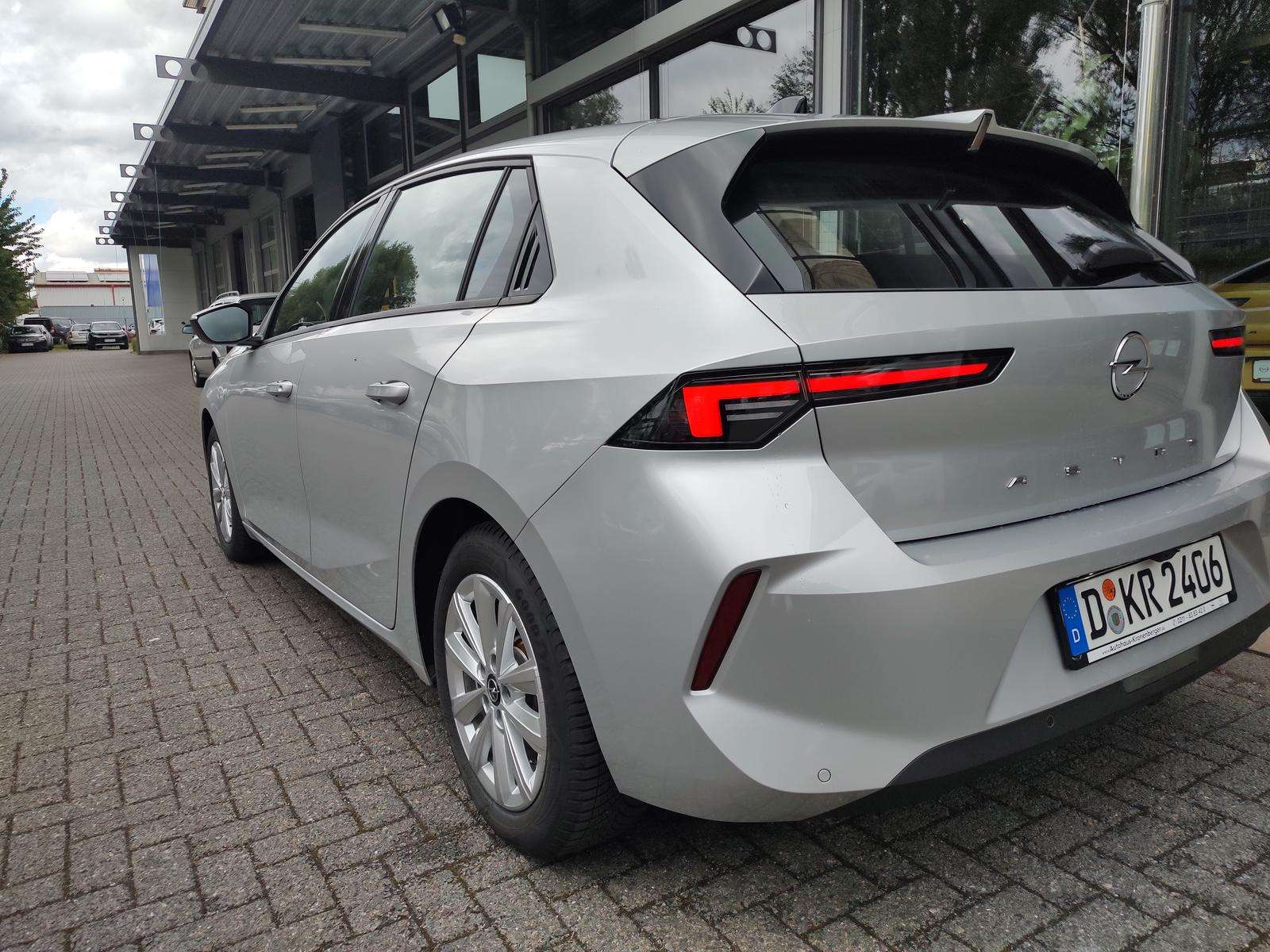 Fahrzeugbild eines Opel Astra