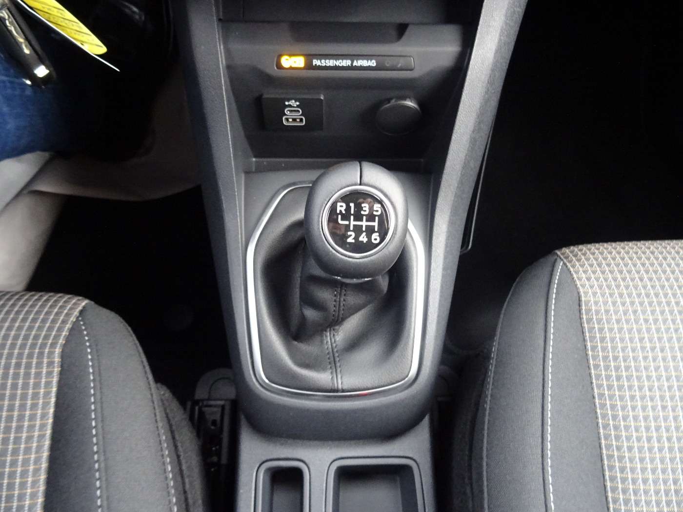 Fahrzeugbild eines Ford Tourneo Courier