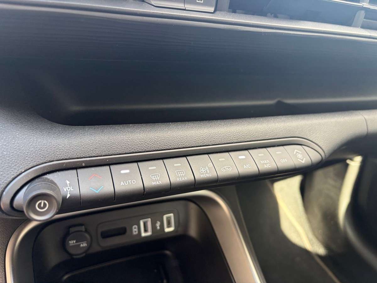 Fahrzeugbild eines Jeep Avenger
