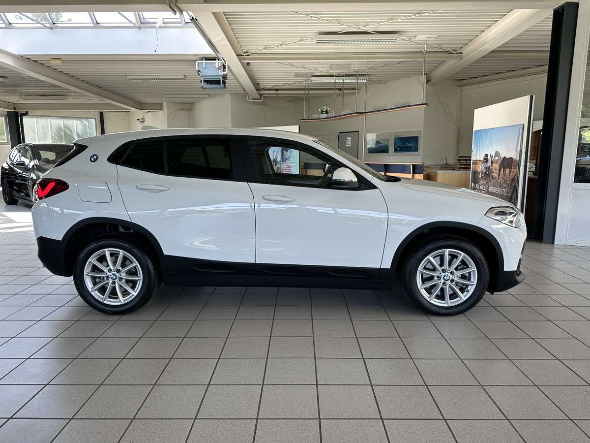 Fahrzeugbild eines BMW X2