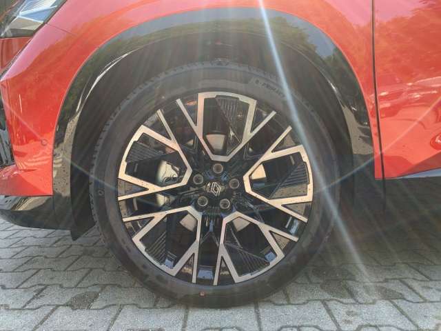Fahrzeugbild eines Renault Austral