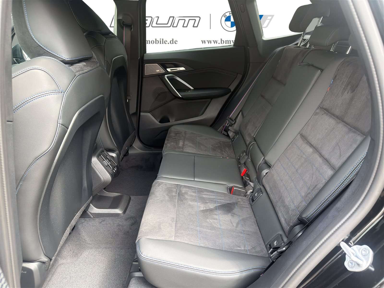 Fahrzeugbild eines BMW X1