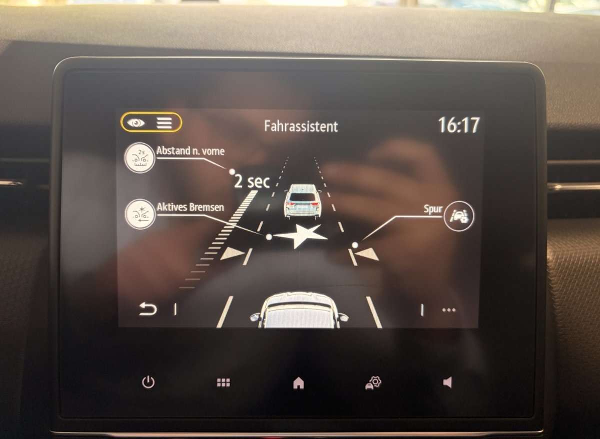 Fahrzeugbild eines Renault Clio