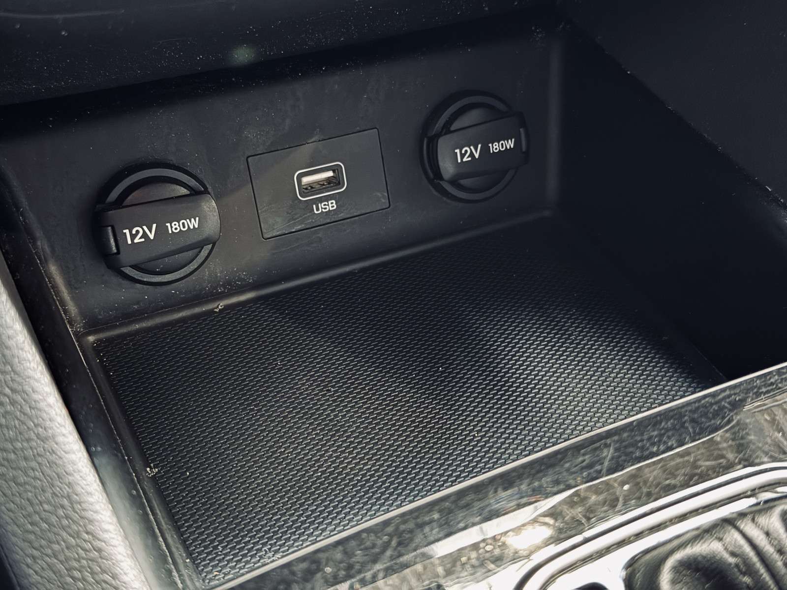 Fahrzeugbild eines Hyundai IONIQ