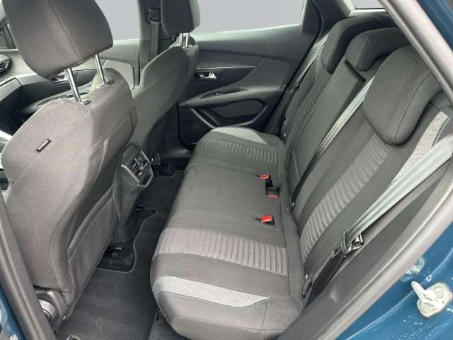Fahrzeugbild eines Peugeot 3008