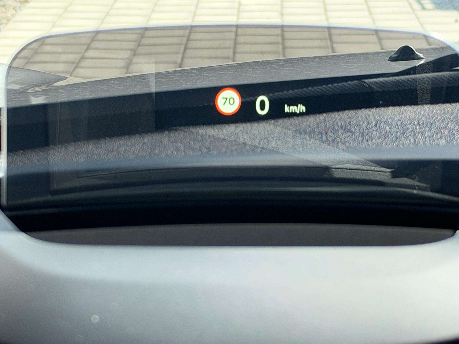 Fahrzeugbild eines MINI COOPER SE