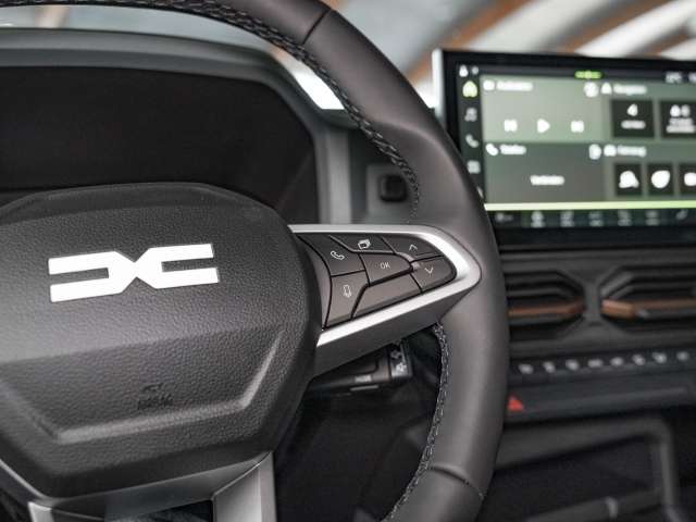 Fahrzeugbild eines Dacia Duster
