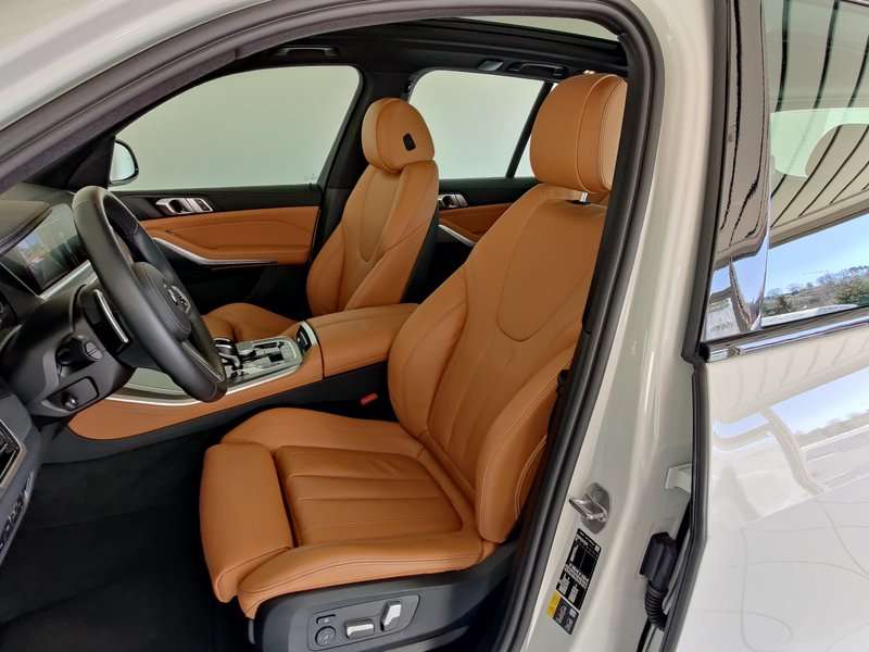 Fahrzeugbild eines BMW X5