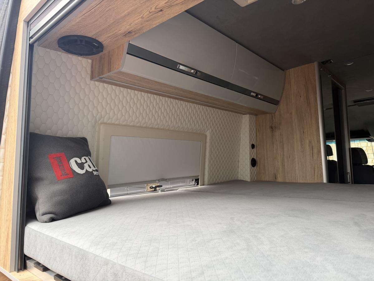 Fahrzeugbild eines Mercedes-Benz Sprinter