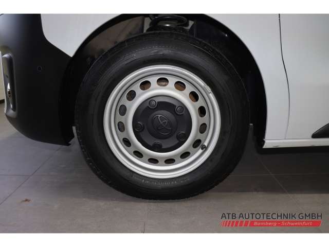 Fahrzeugbild eines Toyota Proace