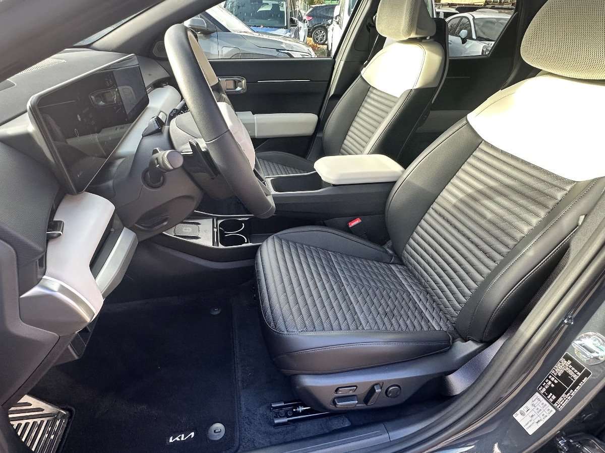 Fahrzeugbild eines Kia EV4