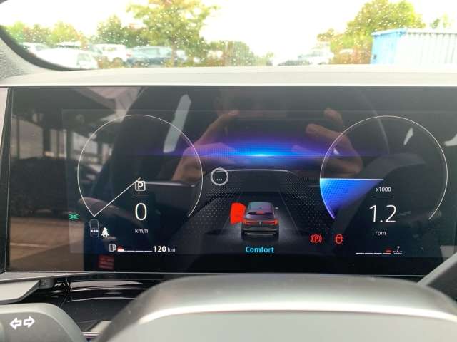 Fahrzeugbild eines Renault Austral