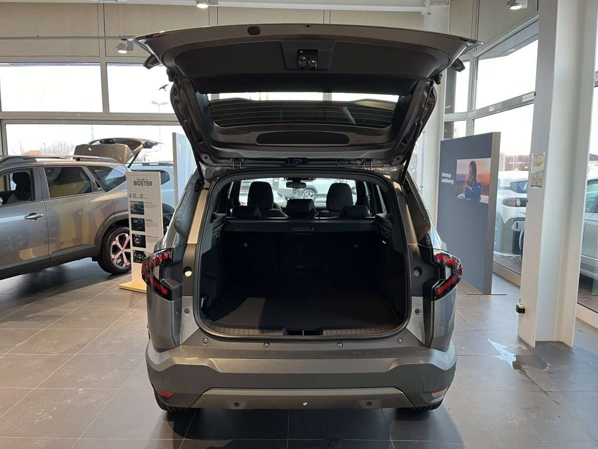 Fahrzeugbild eines Dacia Bigster