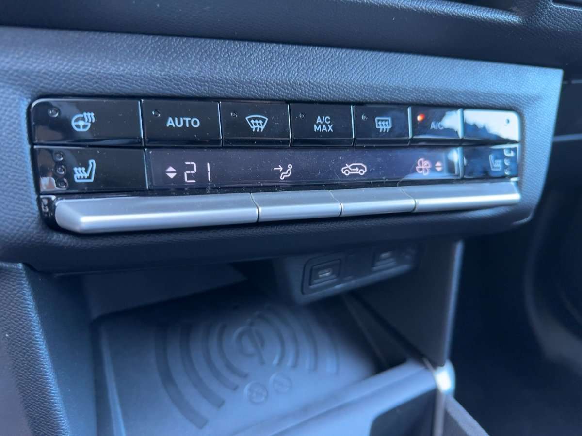 Fahrzeugbild eines Opel Frontera