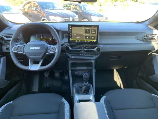 Fahrzeugbild eines Dacia Duster