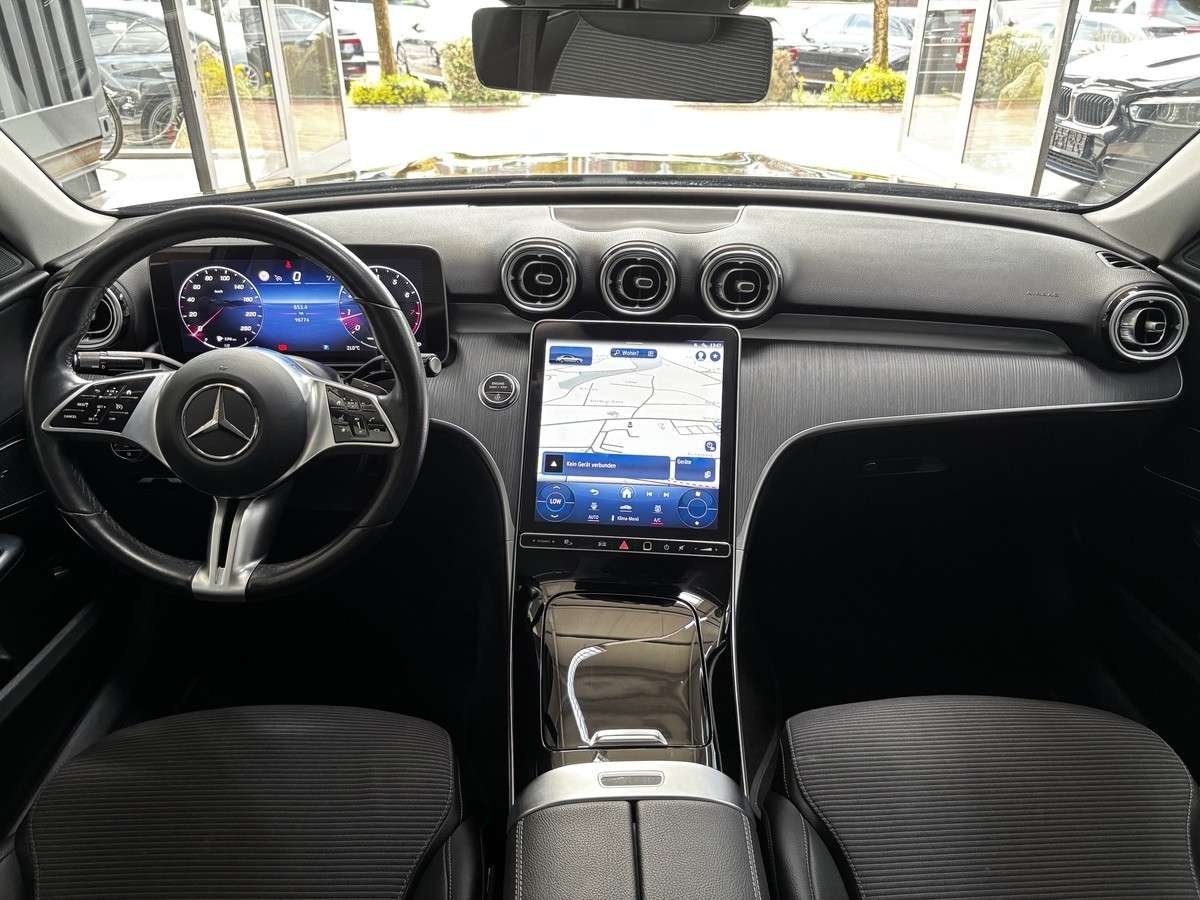 Fahrzeugbild eines Mercedes-Benz C-Klasse