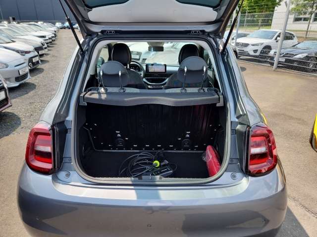 Fahrzeugbild eines Fiat 500