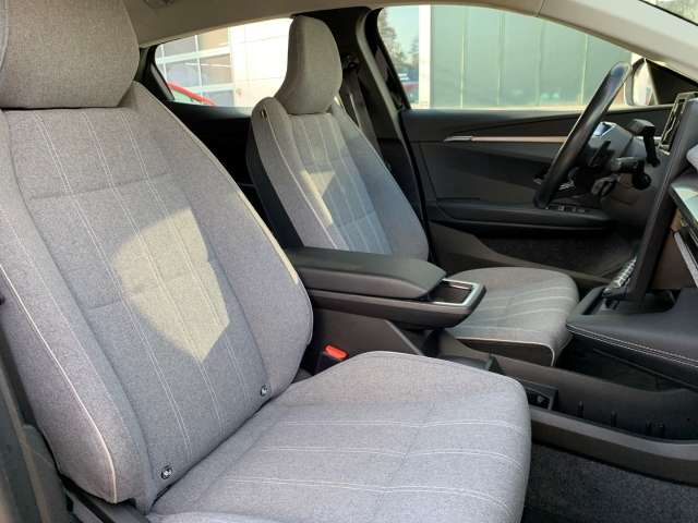 Fahrzeugbild eines Renault Megane E-TECH
