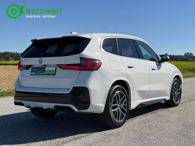 Fahrzeugbild eines BMW iX1