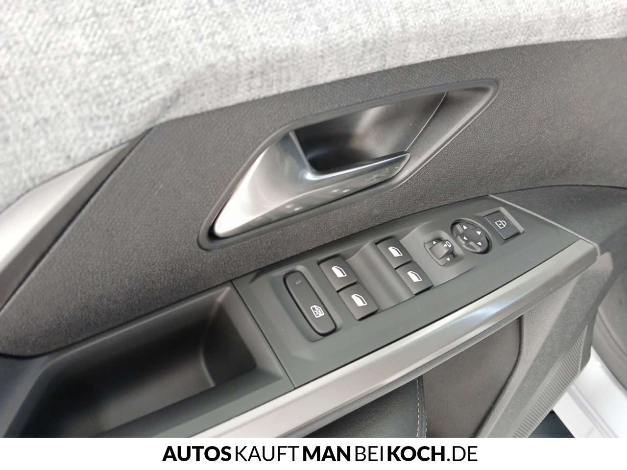 Fahrzeugbild eines Peugeot 3008