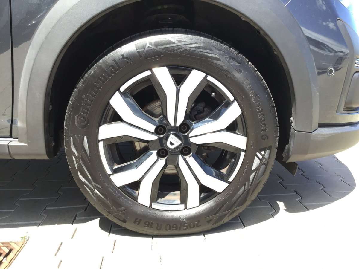 Fahrzeugbild eines Dacia Jogger