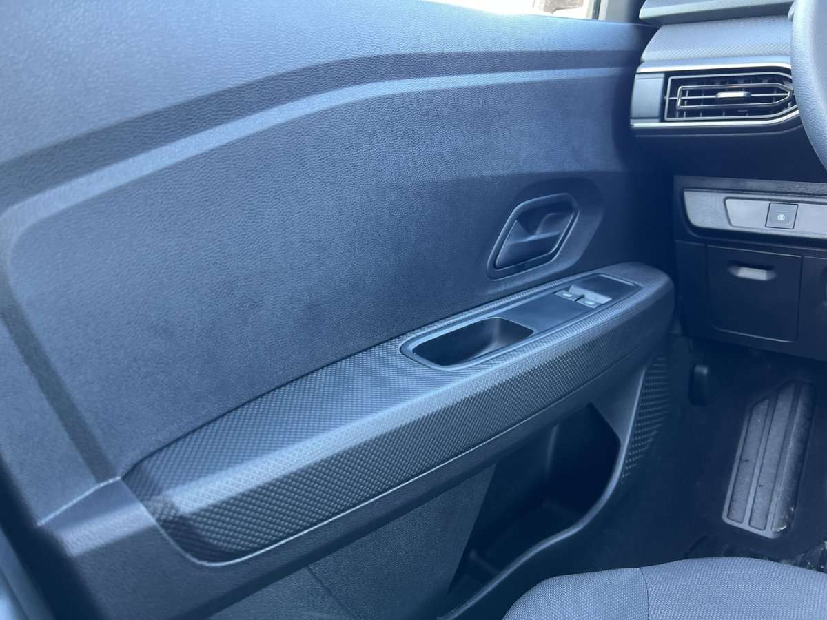 Fahrzeugbild eines Dacia Sandero