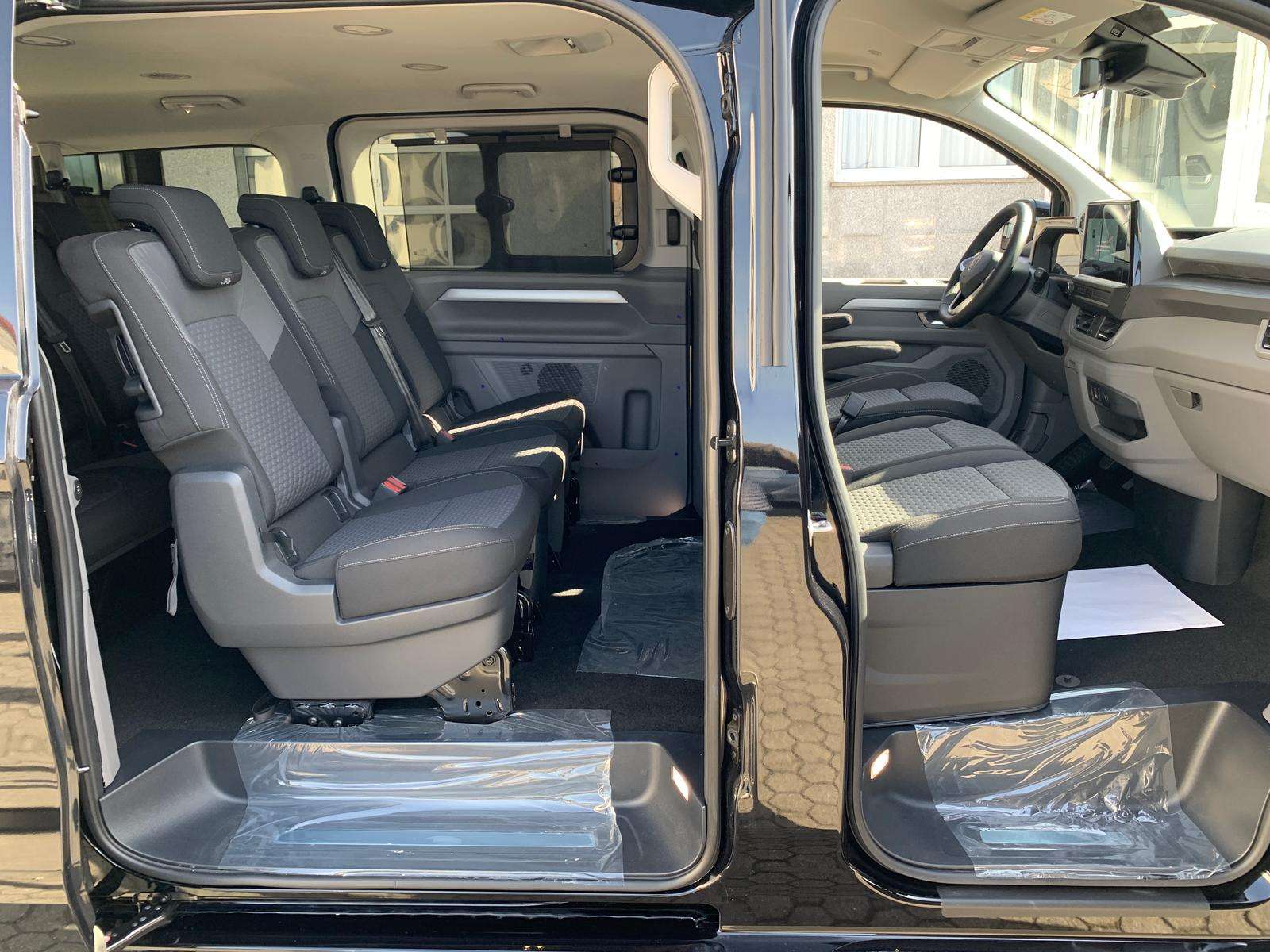 Fahrzeugbild eines Volkswagen Caravelle