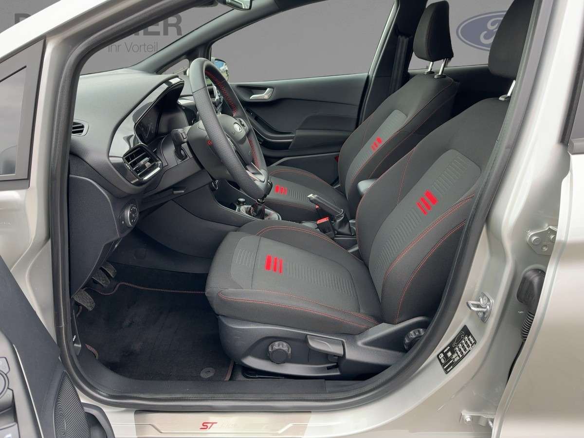 Fahrzeugbild eines Ford Fiesta