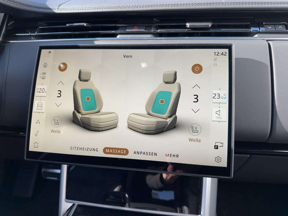 Fahrzeugbild eines Land Rover Range Rover