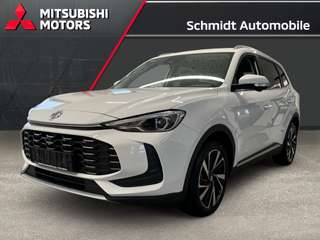 Schräge Frontansicht auf einen MG ZS , freigestellt