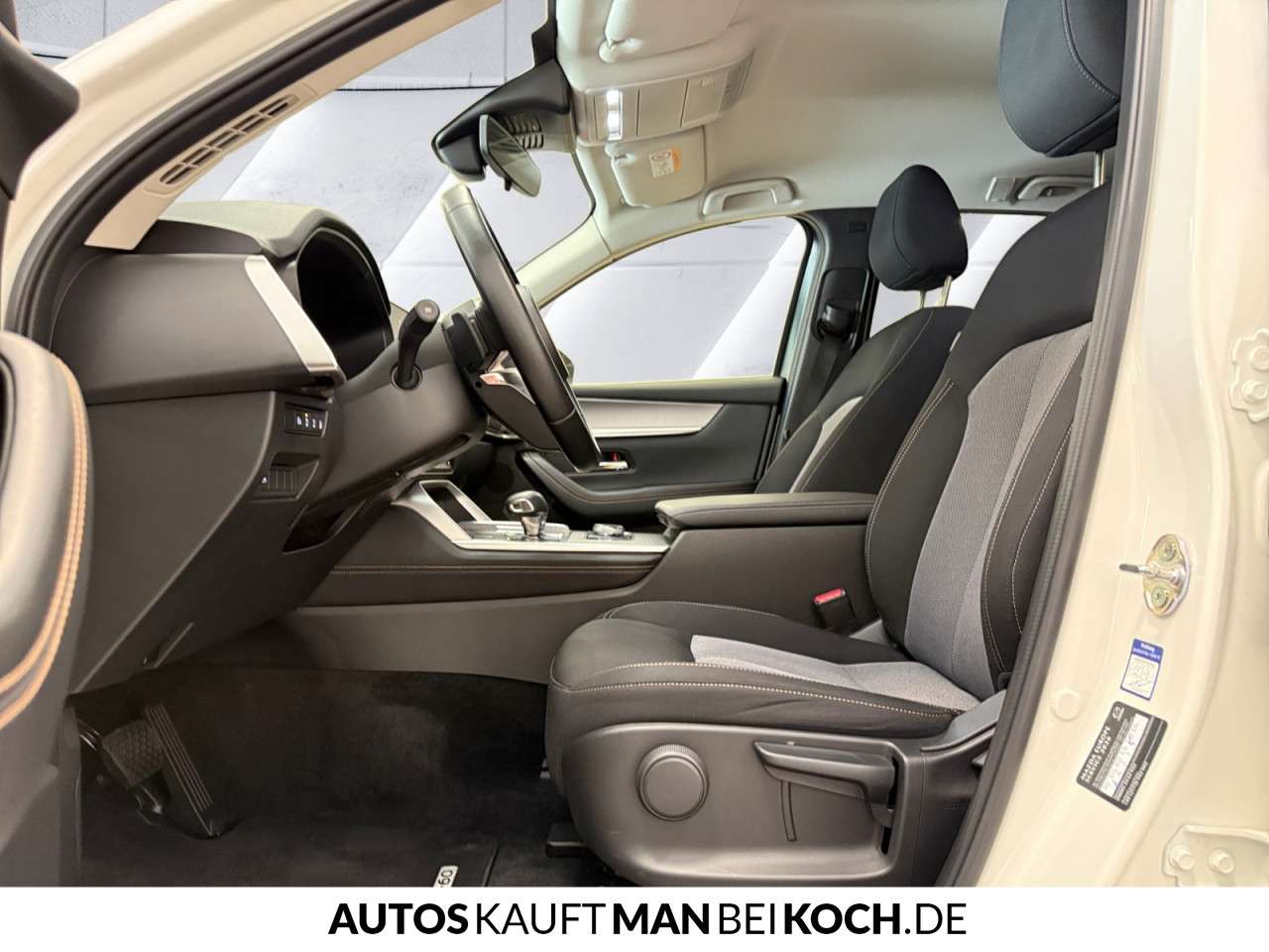 Fahrzeugbild eines Mazda CX-60