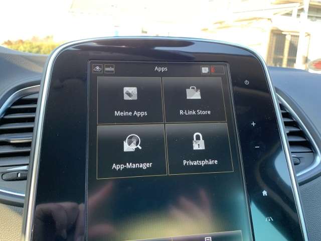 Fahrzeugbild eines Renault Scénic