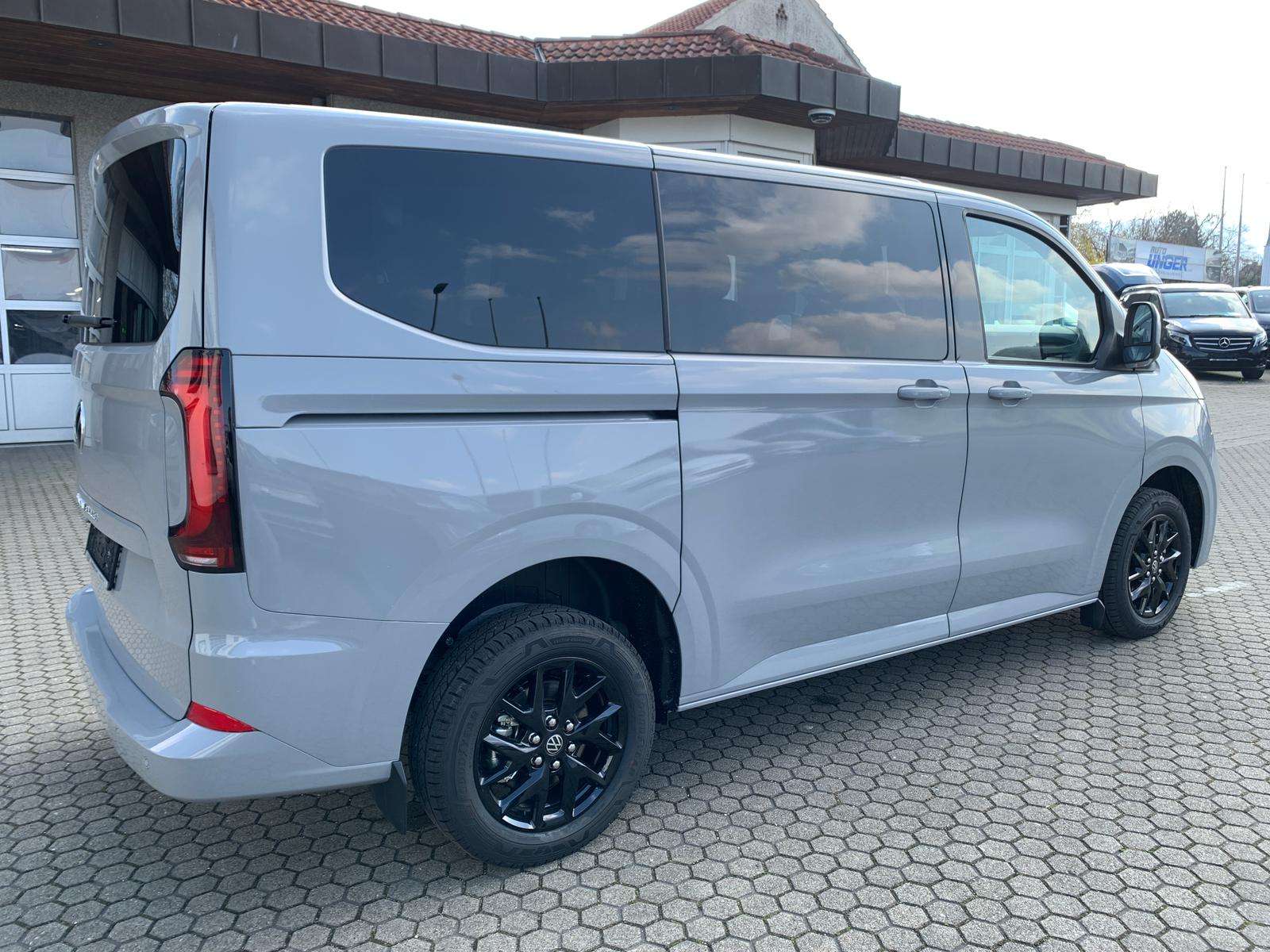 Fahrzeugbild eines Volkswagen Caravelle