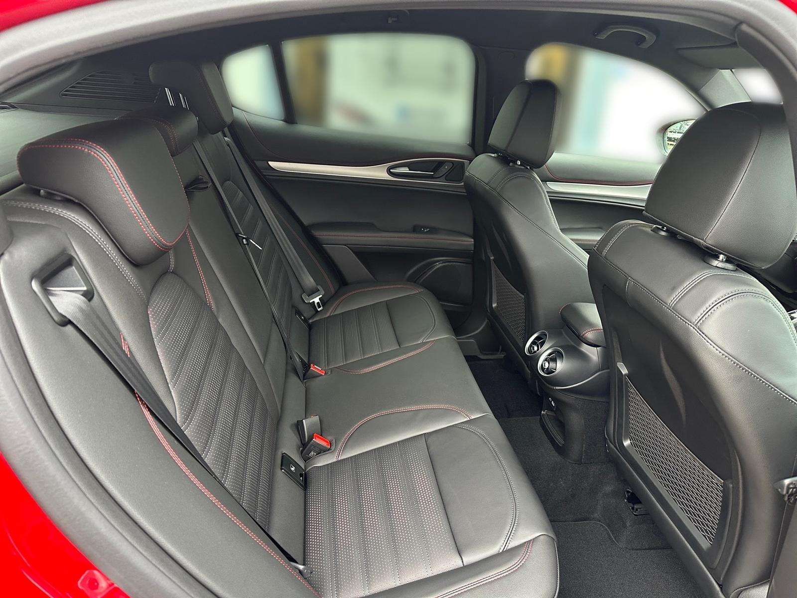 Fahrzeugbild eines Alfa Romeo Stelvio