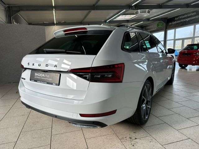 Fahrzeugbild eines Skoda Superb