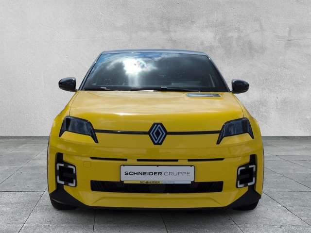 Fahrzeugbild eines Renault 5 E-TECH