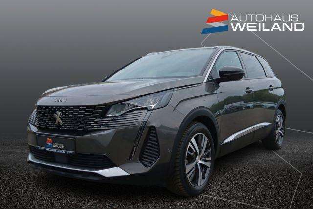 Fahrzeugbild eines Peugeot 5008
