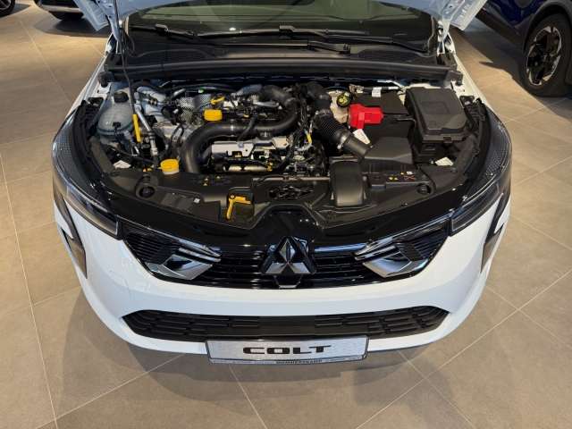 Fahrzeugbild eines Mitsubishi Colt