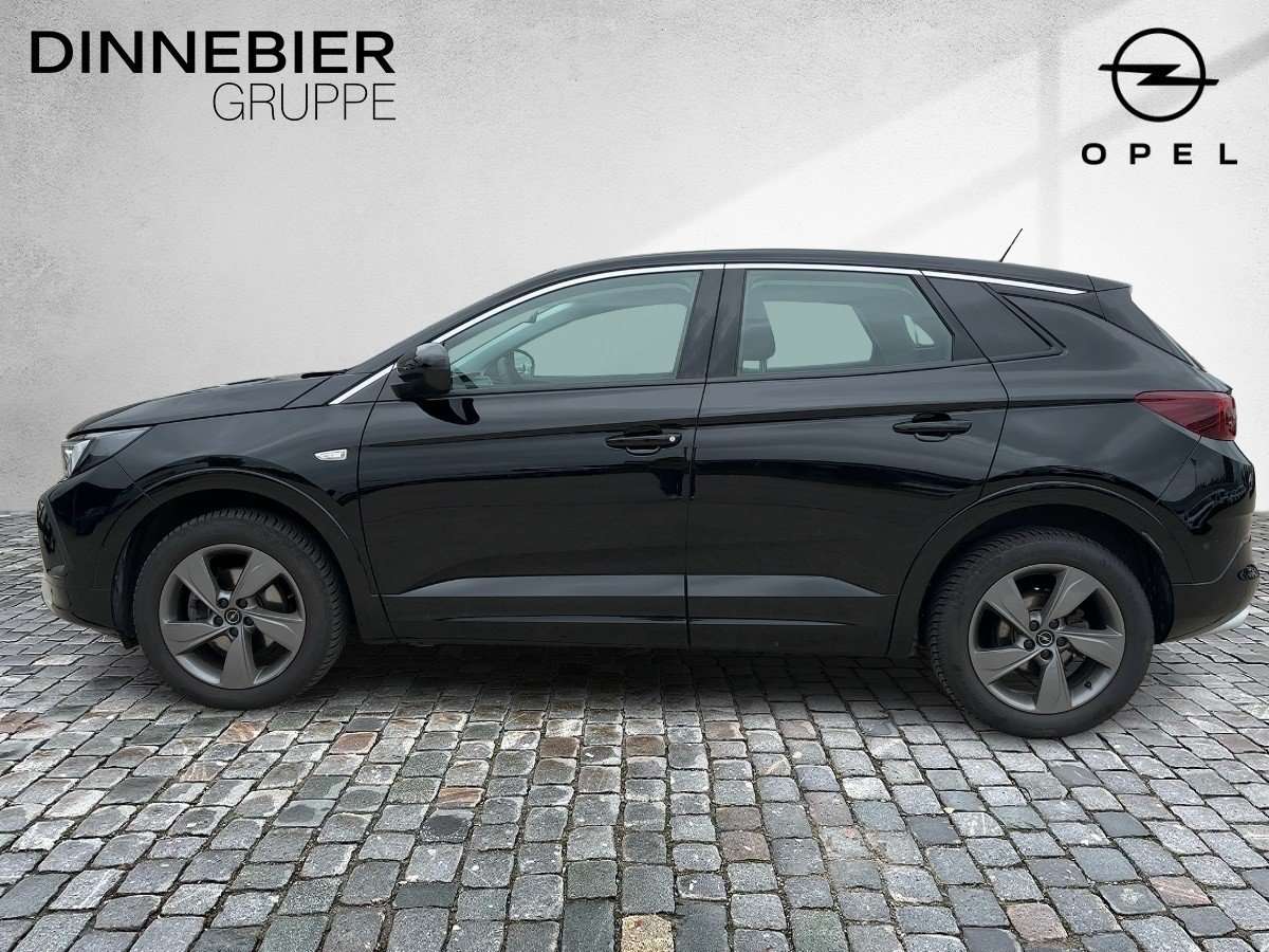 Fahrzeugbild eines Opel Grandland X
