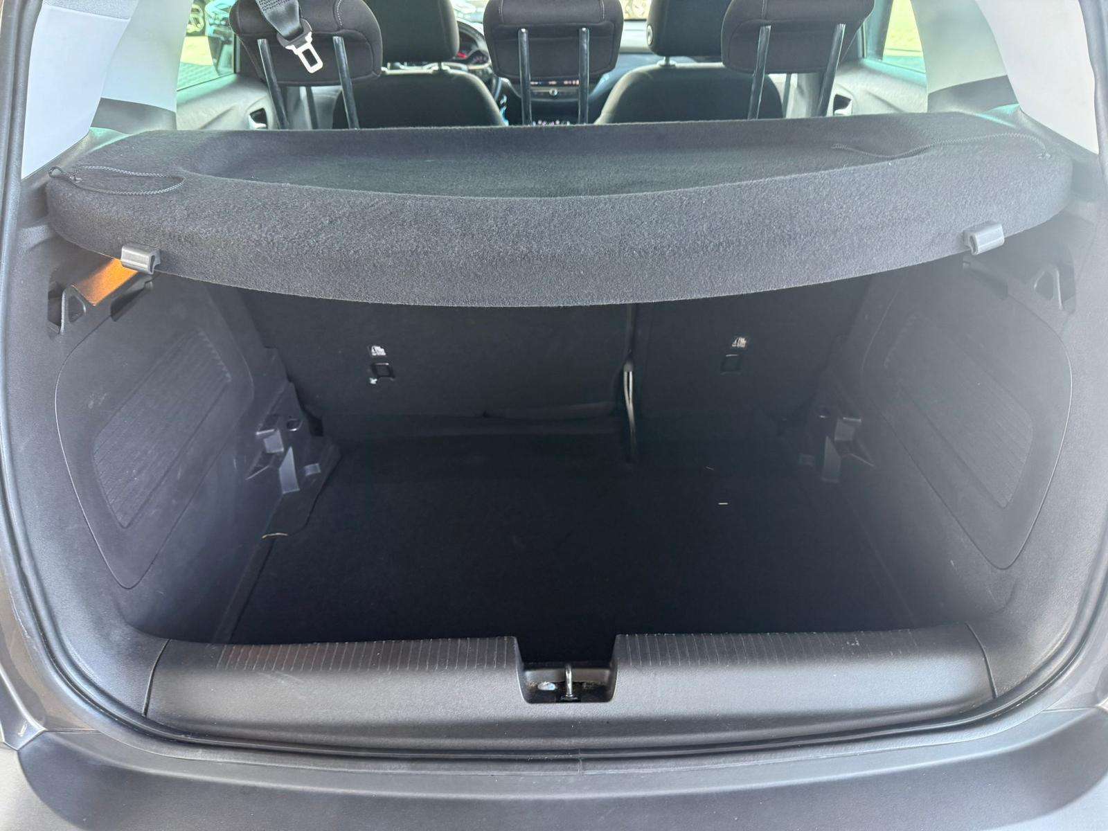 Fahrzeugbild eines Opel Crossland X