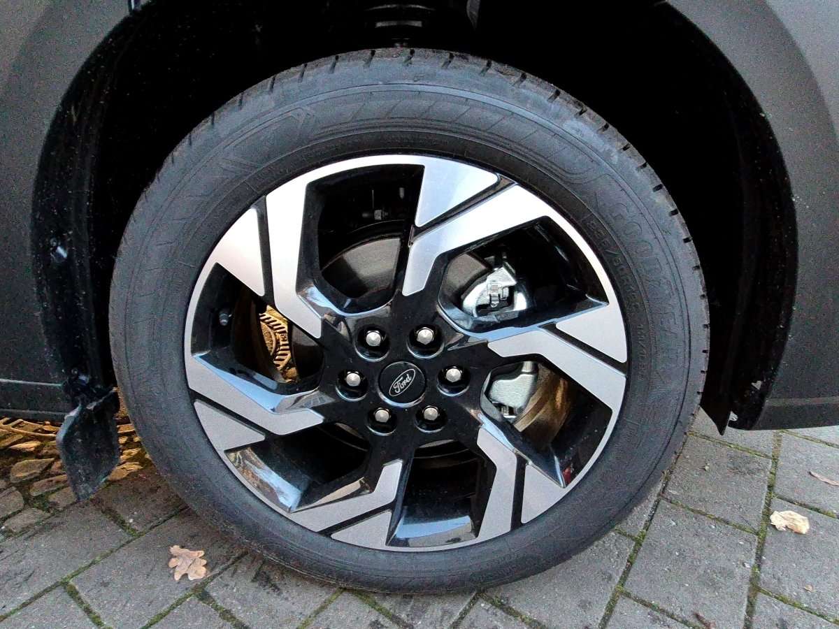 Fahrzeugbild eines Ford Tourneo Custom