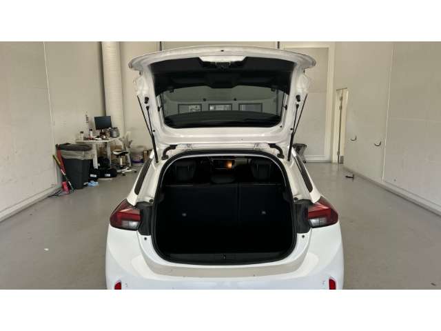 Fahrzeugbild eines Opel Corsa