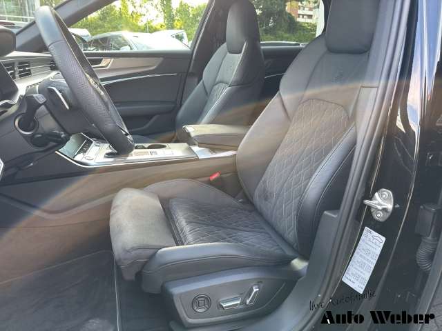 Fahrzeugbild eines Audi S6