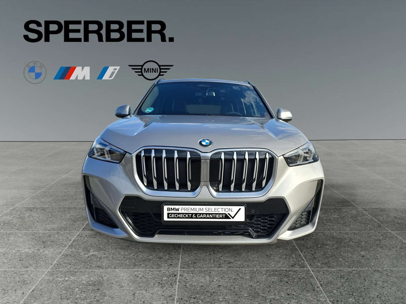 Fahrzeugbild eines BMW X1