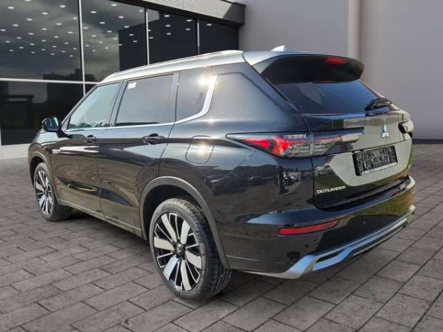 Fahrzeugbild eines Mitsubishi Outlander