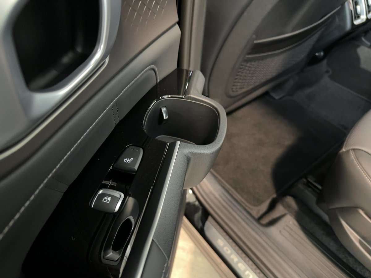 Fahrzeugbild eines Kia Sorento