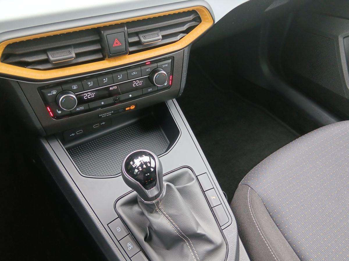 Fahrzeugbild eines SEAT Ibiza